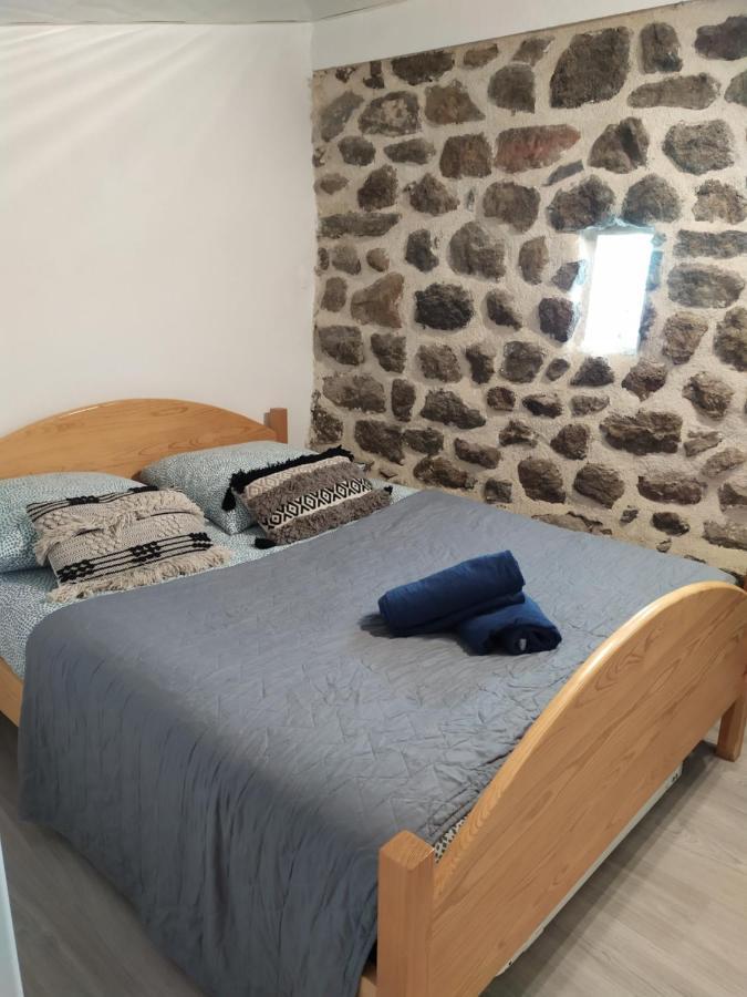 La Maison D'Oree Polignac  Luaran gambar
